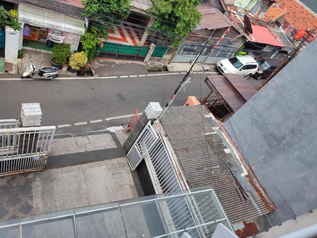Hotel Oyo 3894 Karunia Muslim Syariah Jakarta Exterior foto